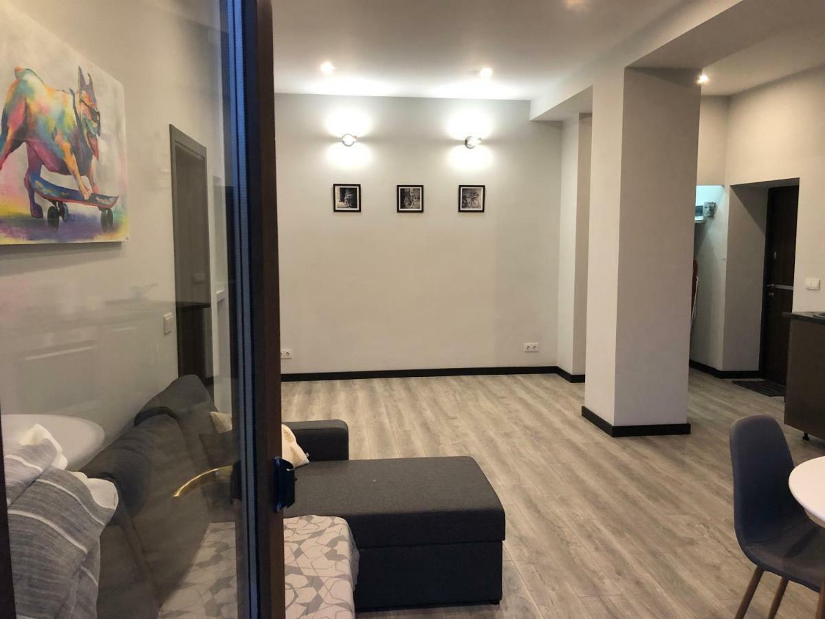 Grand Apartment 2 Černihiv Esterno foto